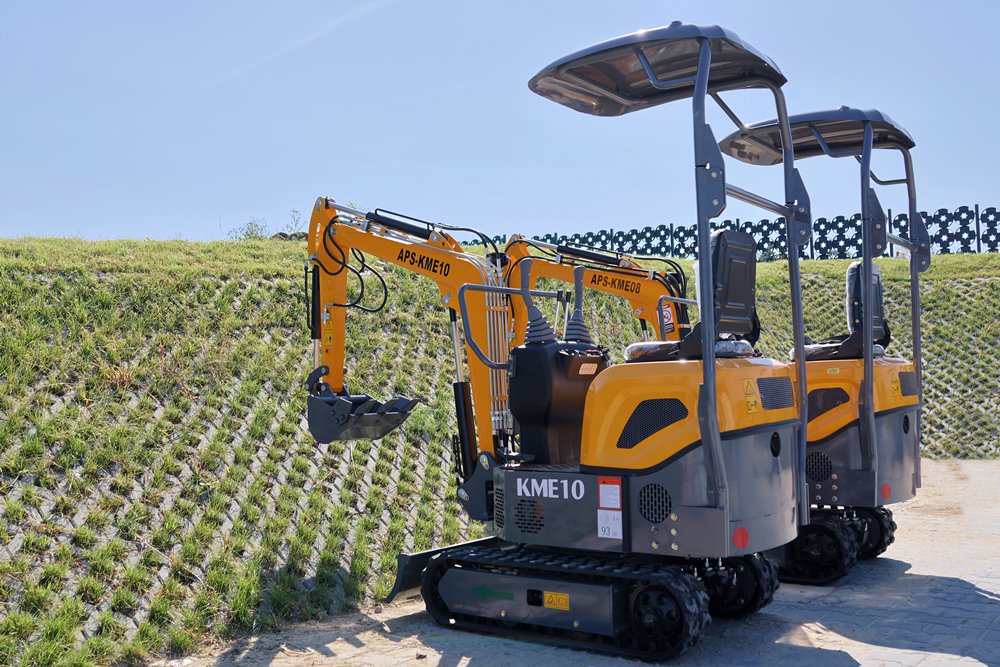 Mini-pelle APS KME10 à bras pivotant – Image 17