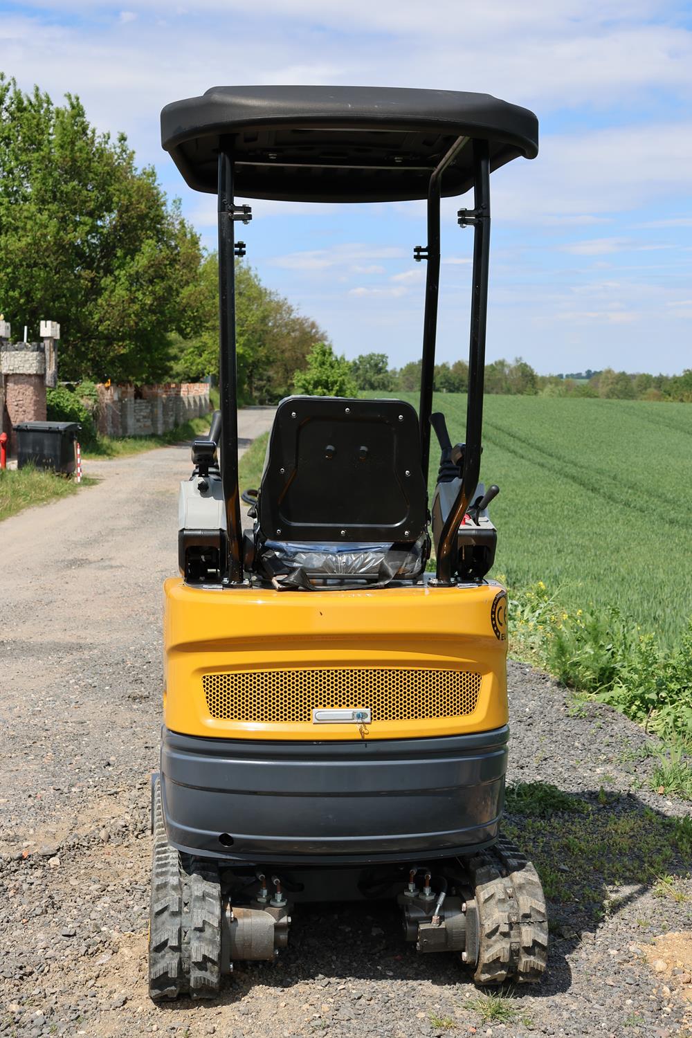 Mini-pelle APS OKW17 avec bras de torsion – Image 2