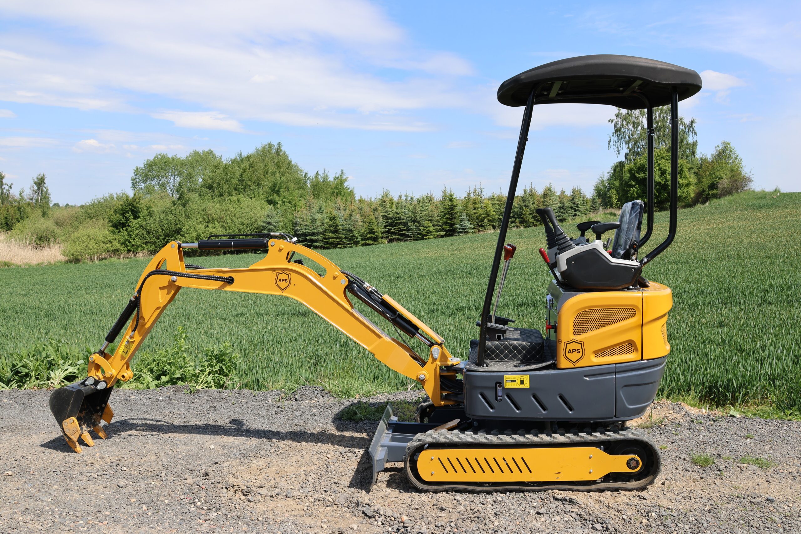 Mini-pelle APS OKW17 avec bras de torsion – Image 5
