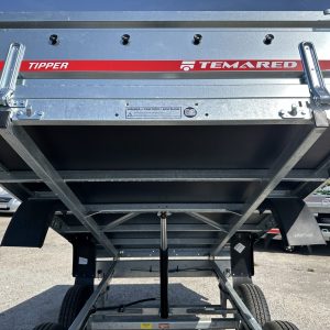 Remorque benne basculante à deux essieux Tipper 2515 : 750 kg
