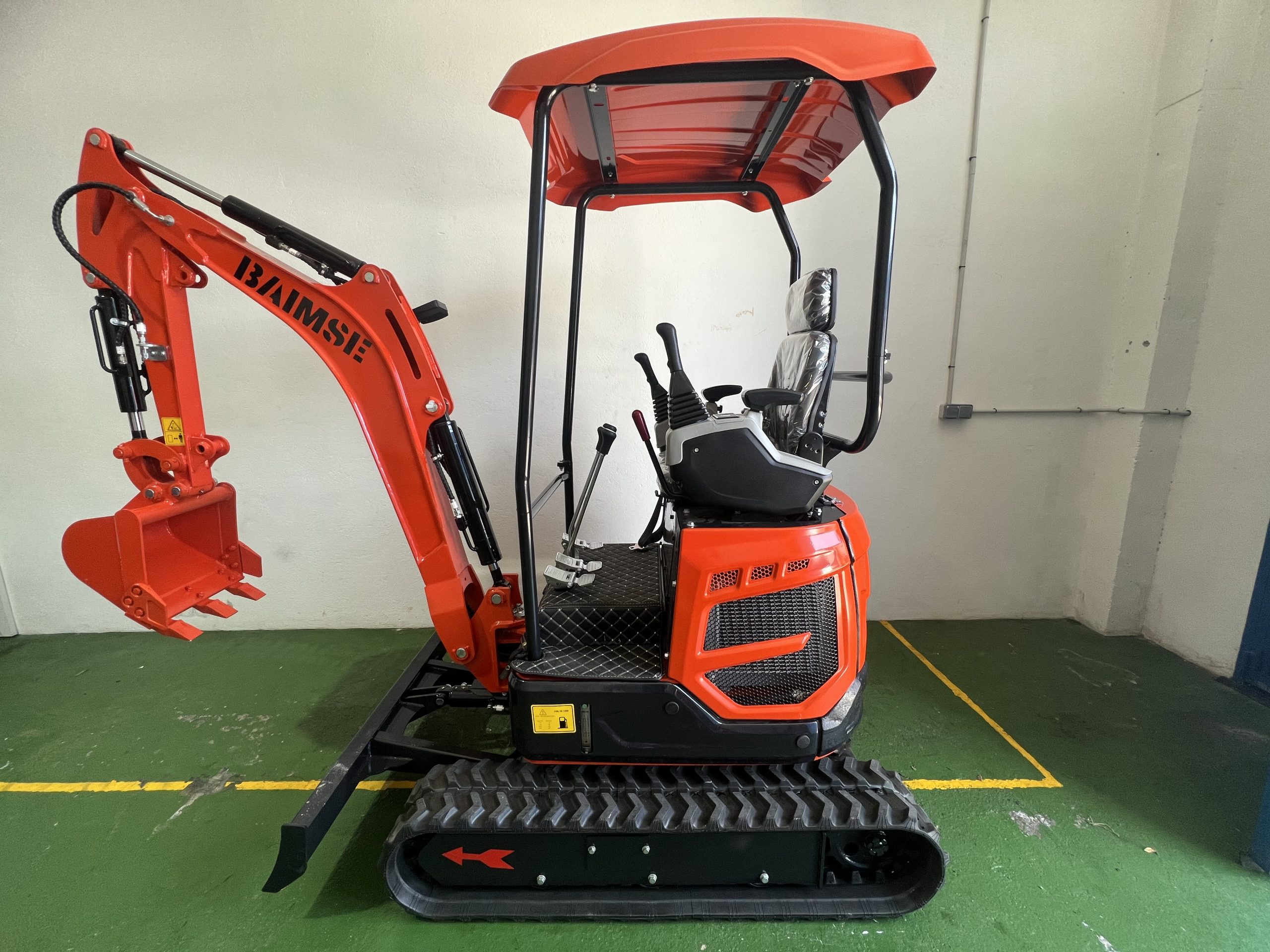Mini Pelle Rotative BAIMSE 1800 kg, Moteur Kubota 3 Cylindres – Image 3
