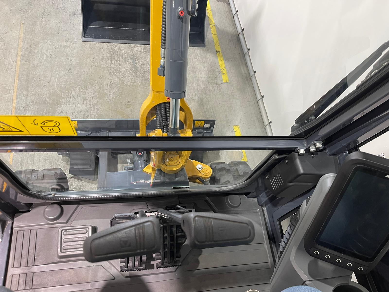 Mini-pelle XCMG XE20E-C – Image 21