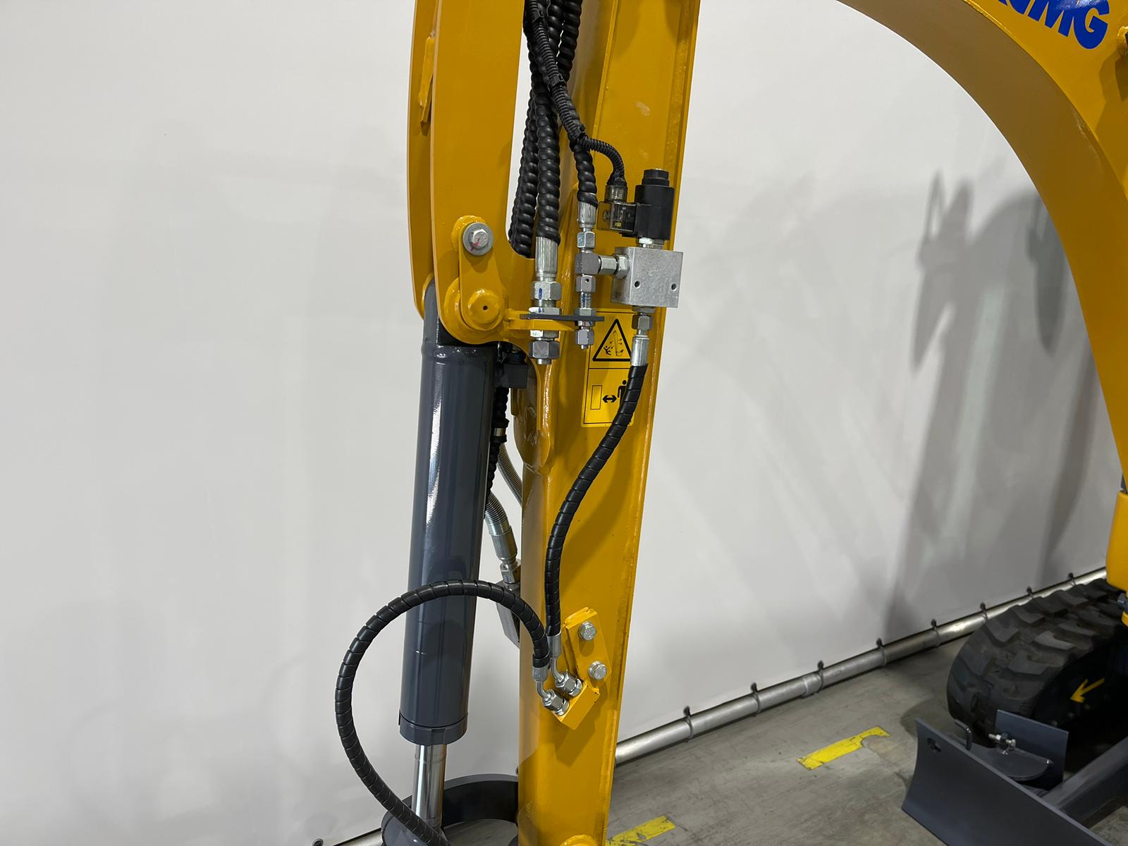 Mini-pelle XCMG XE20E-C – Image 22